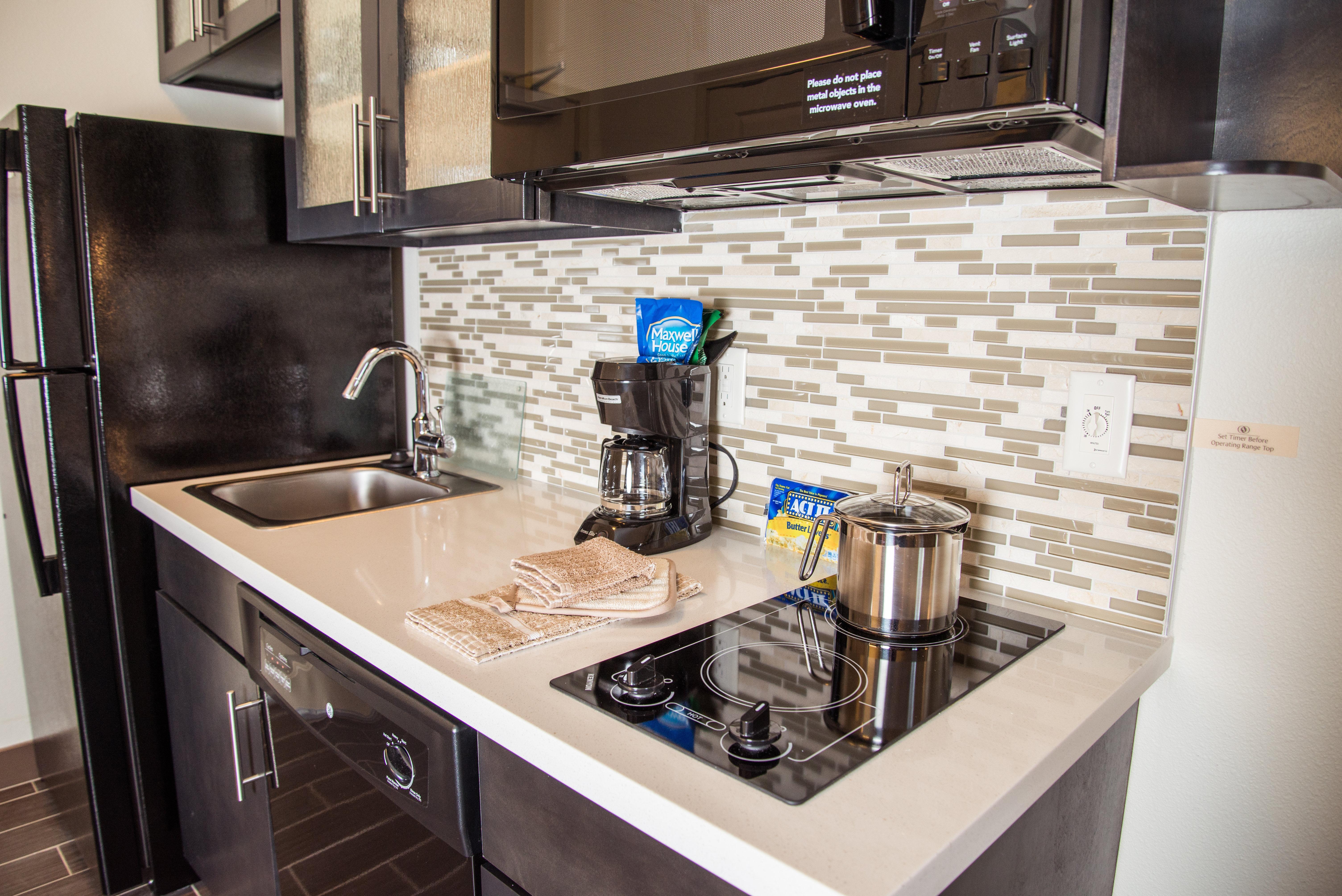 Candlewood Suites Denver North - Thornton By Ihg Εξωτερικό φωτογραφία