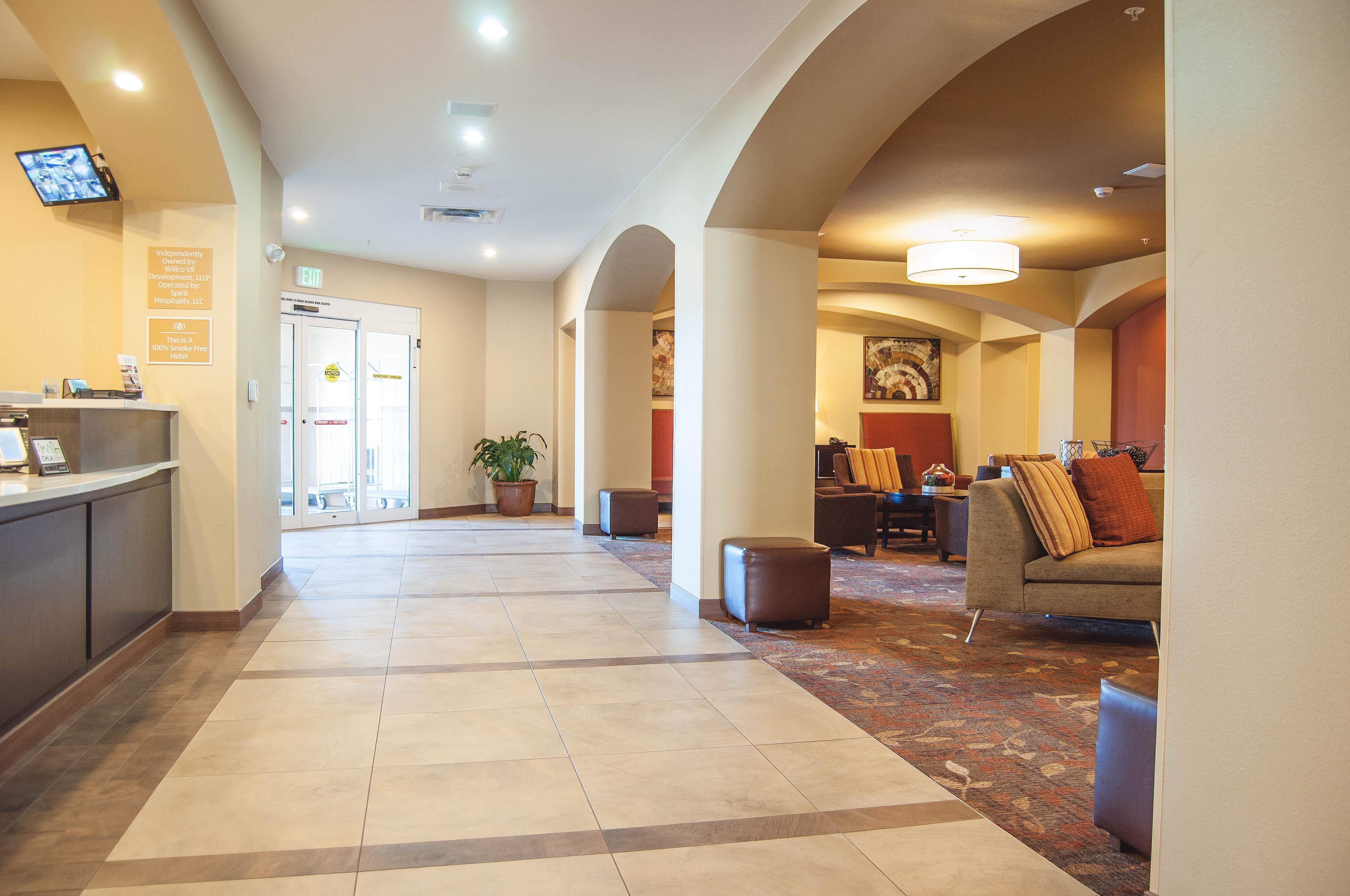 Candlewood Suites Denver North - Thornton By Ihg Εξωτερικό φωτογραφία