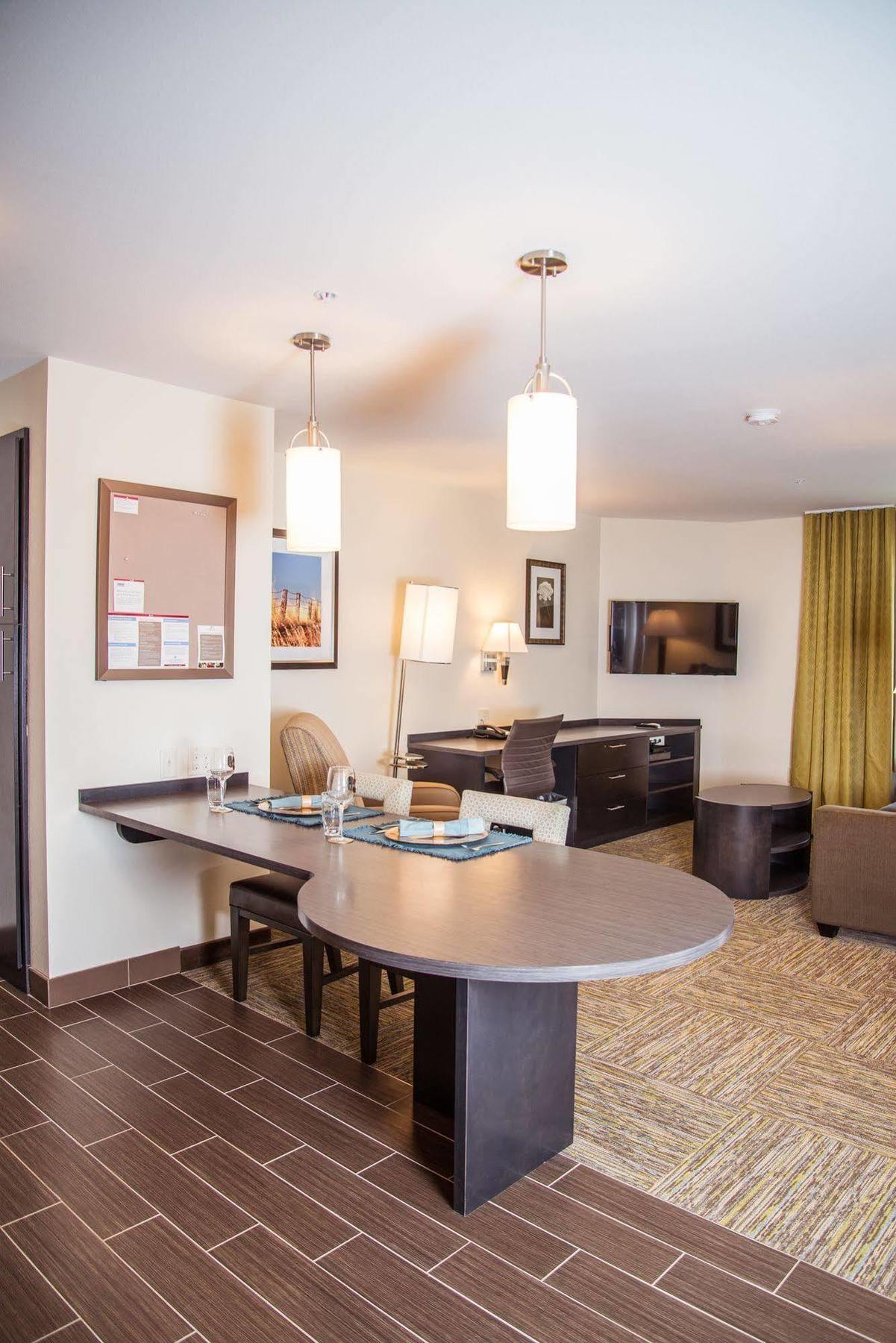 Candlewood Suites Denver North - Thornton By Ihg Εξωτερικό φωτογραφία